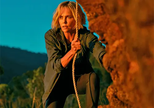 Charlize Theron promociona Apex
