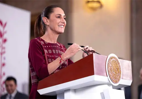 Celebra Sheinbaum pacto con gasolineros