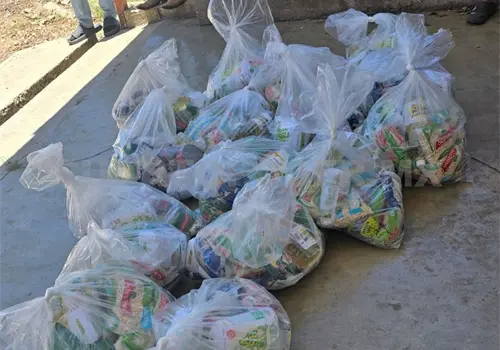 Desplazados denuncian abandono alimentario