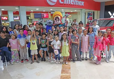 Cuarto Poder festeja a los peque&ntilde;os lectores