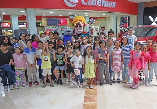 Cuarto Poder festeja a los peque&ntilde;os lectores