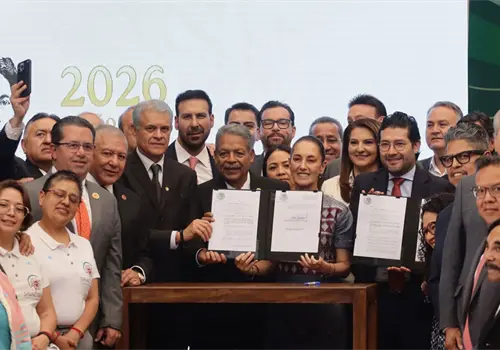 A&uacute;n falta recuperar derechos laborales: Marath Bola&ntilde;os