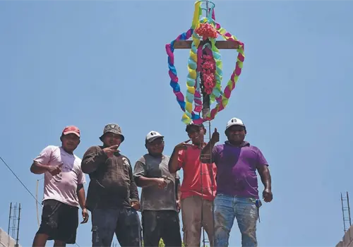 Por qu&eacute; se festeja el D&iacute;a de la Santa Cruz