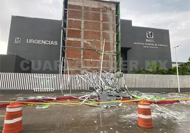 Se desploma fachada del IMSS en Tapachula