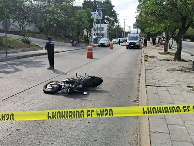 Pierde la vida motorista en el libramiento Sur