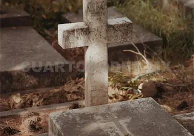 Repasan historia de los panteones en SCLC