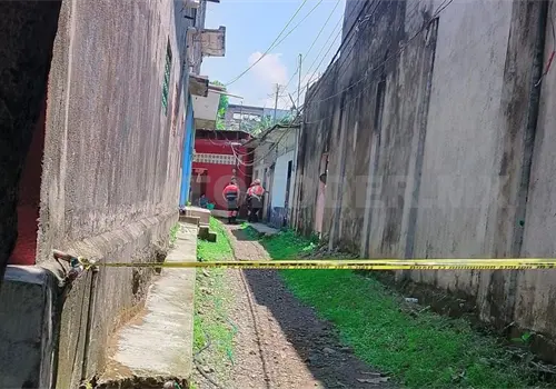 Lo encuentran sin vida dentro de su vivienda