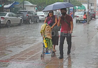 Prev&eacute;n lluvias fuertes en la entidad