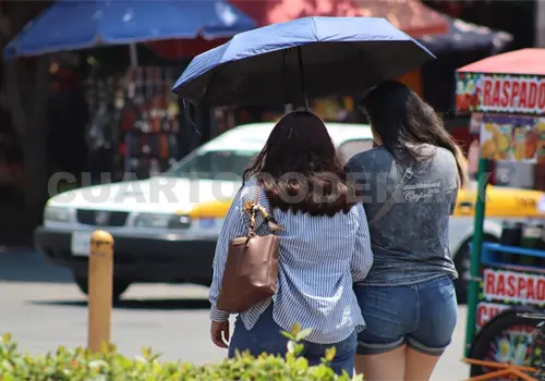 Pega onda de calor; podr&iacute;a llegar a 41 &deg;C