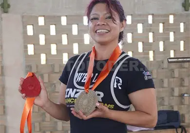 Mam&aacute;, atleta y ejemplo de fortaleza