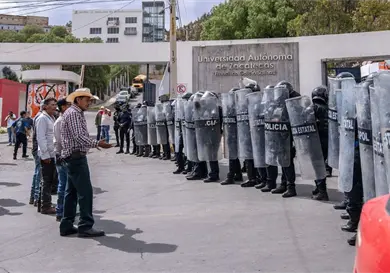 Disuelven manifestaci&oacute;n de productores de frijol