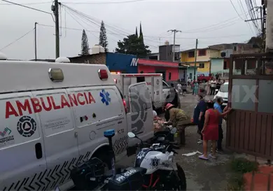 Adulta mayor sufre descarga el&eacute;ctrica
