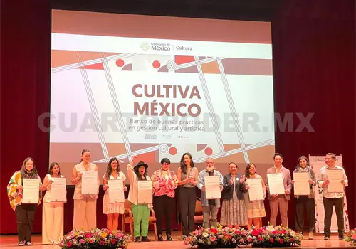 Descentralizar el arte y visibilizar la periferia