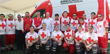 Realizan donaci&oacute;n de ambulancias