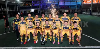 Caguamos FC conquista el t&iacute;tulo en veteranos