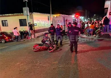 Arrestan a dos ebrios luego de colisionar