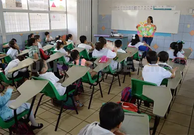 Respaldan ratificaci&oacute;n de calendario escolar