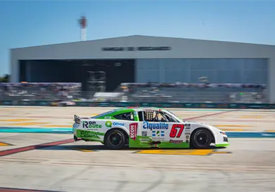 Dimayuga busca triunfo clave en Nascar