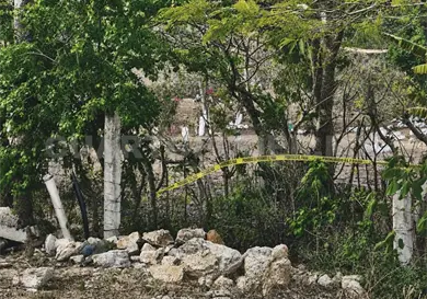Hallan cad&aacute;ver cerca de la autopista a Arriaga