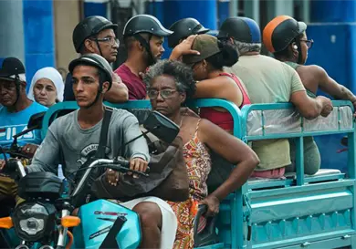 Exigen dem&oacute;cratas a Trump no invadir Cuba