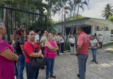 En preparatoria cobrarán por dar certificados En preparatoria cobrarán por dar certificados