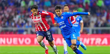 Cruz Azul y Chivas empatan en la ida