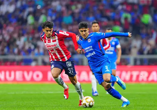 Cruz Azul y Chivas empatan en la ida