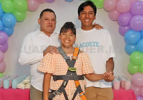 Alexandra Isabel y sus felices 11 años Alexandra Isabel y sus felices 11 años