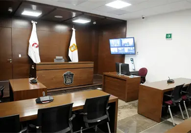 MC: Que asuntos menores se atiendan en juzgados