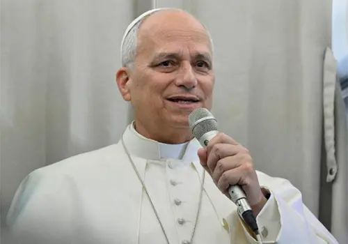 León XIV califica como error llamar "defensa" al rearme León XIV califica como error llamar "defensa" al rearme