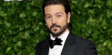 Luna vuelve a Cannes como director