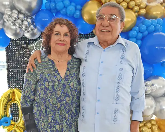 Ismael cumple 8 décadas 