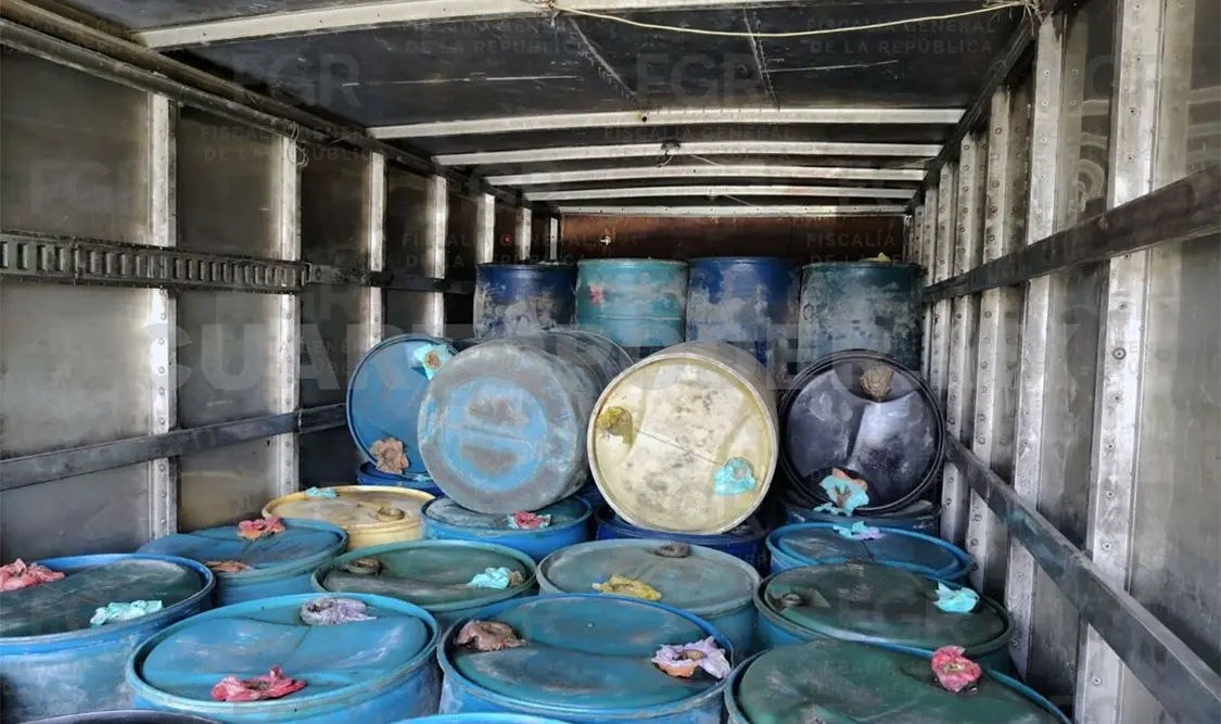 Trasladaban 57 tambos de aproximadamente 200 litros cada uno. CP