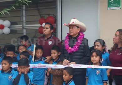 Inauguran obras en el municipio de Chil&oacute;n