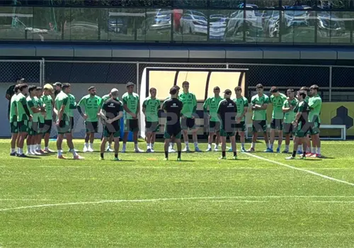 Israel Reyes ve a la selecci&oacute;n mexicana invicta