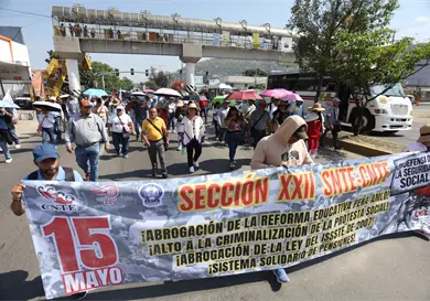 Acuerda Secci&oacute;n 22 paro indefinido el 25 de mayo