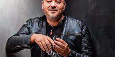 Quieren borrar a Jorge Guevara