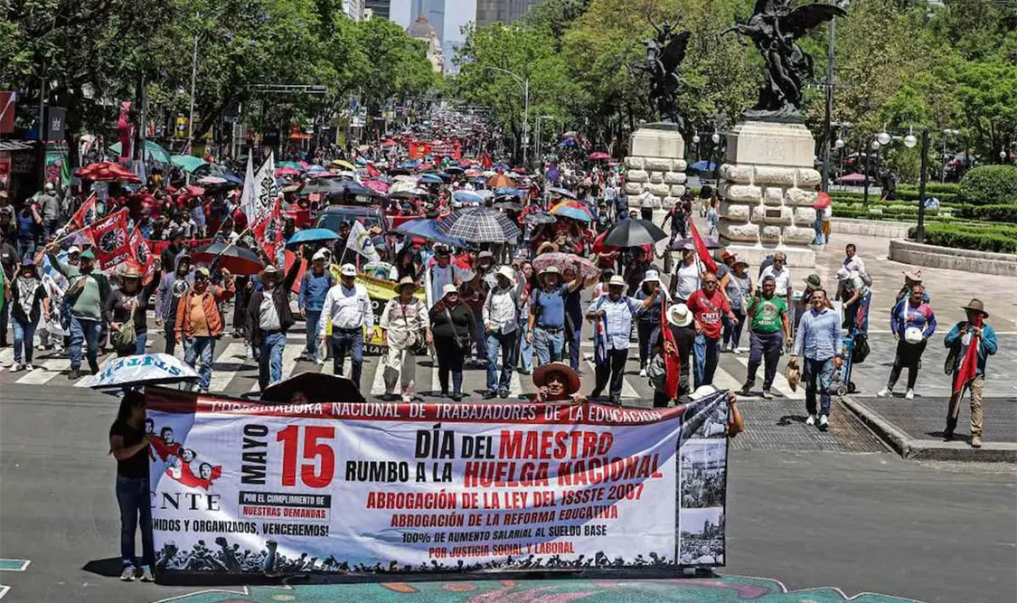 El magisterio disidente, de nueva cuenta, se va a paro indefinido. El Universal