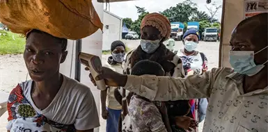 Reconocen alarma por brote de &eacute;bola en el Congo