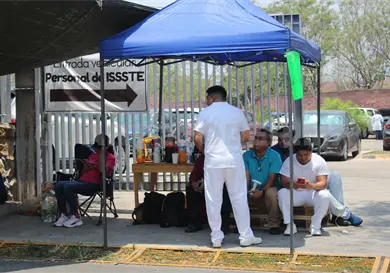 Persiste paro en Issste por adeudos
