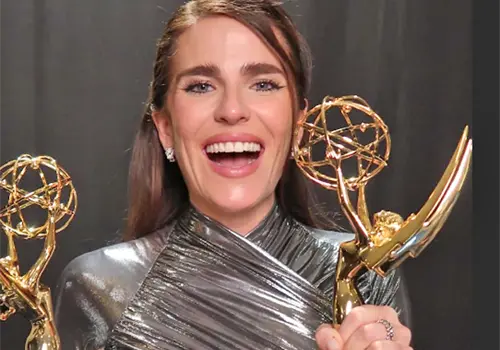El calor no frena a Karla Souza El calor no frena a Karla Souza