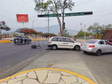Le hacen un corte de circulaci&oacute;n a motorista
