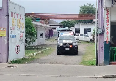 Lo encuentran sin vida dentro de cuarto de hotel