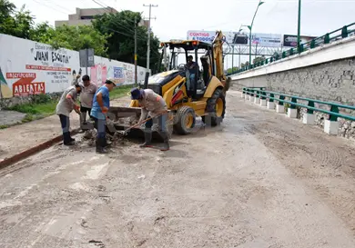 Material de arrastre es escombro que se tira