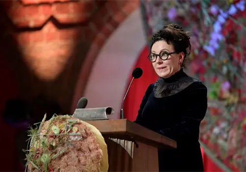 Nobel causa controversia por IA