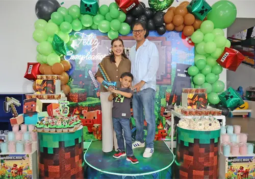 El peque&ntilde;o Santiago cumple 6 a&ntilde;os