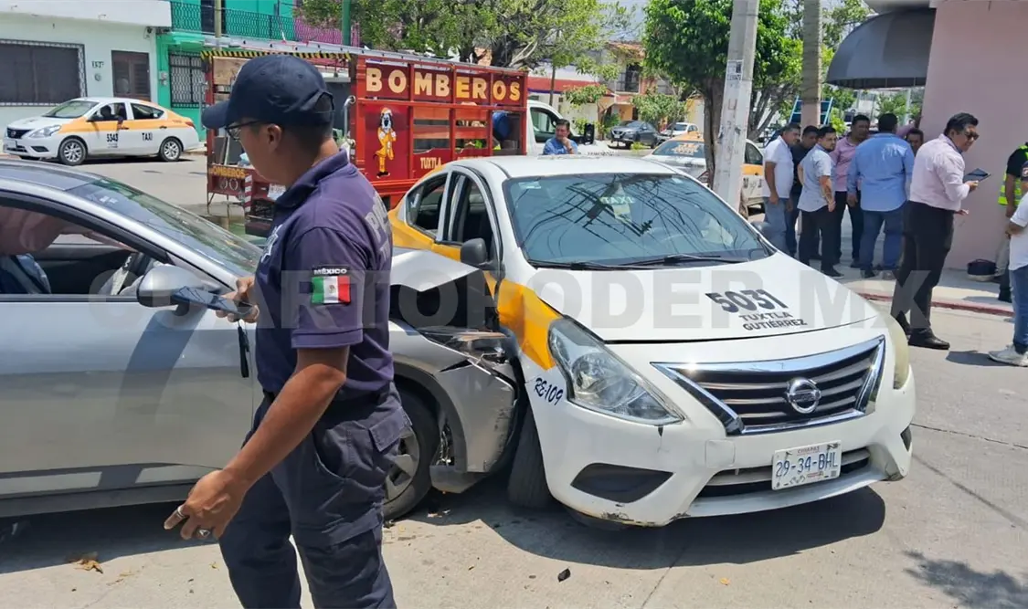 El accidente en el barrio Tzocotumbak se originó porque uno de los vehículos no respetó la vialidad. Ulises Villalobos / CP