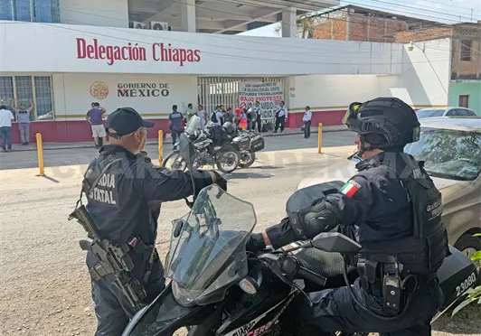 Roban oficinas del Issste y se llevan computadoras Roban oficinas del Issste y se llevan computadoras