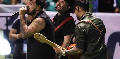 Grupo Frontera pone ritmo y corazón Grupo Frontera pone ritmo y corazón