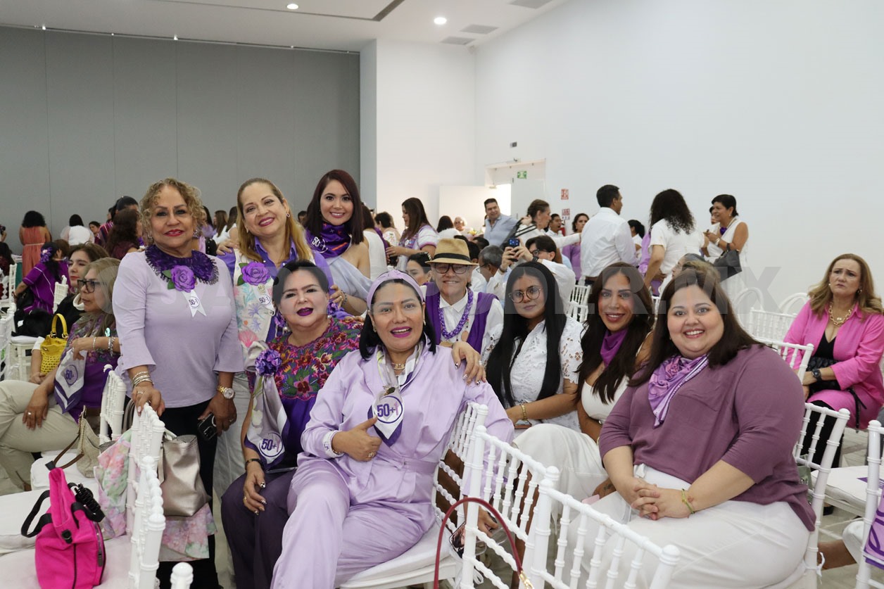 Celebran a mujeres que abrieron camino